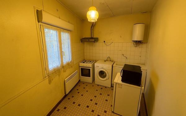 Immeuble à vendre    6 pièces • 120 m2 Langon