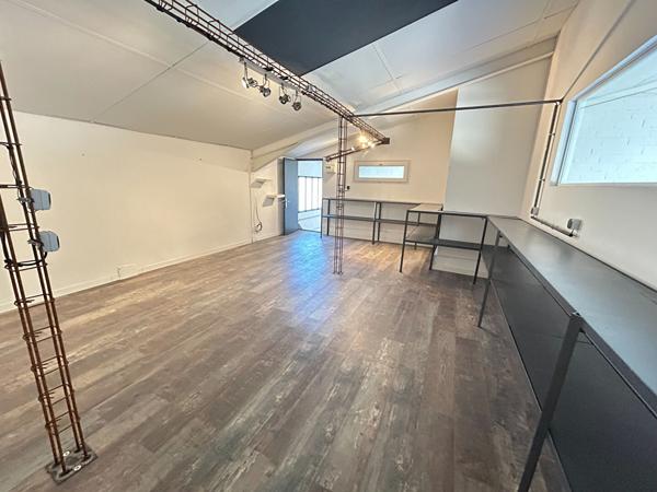 Local commercial - Peyriac De Mer -183 m2