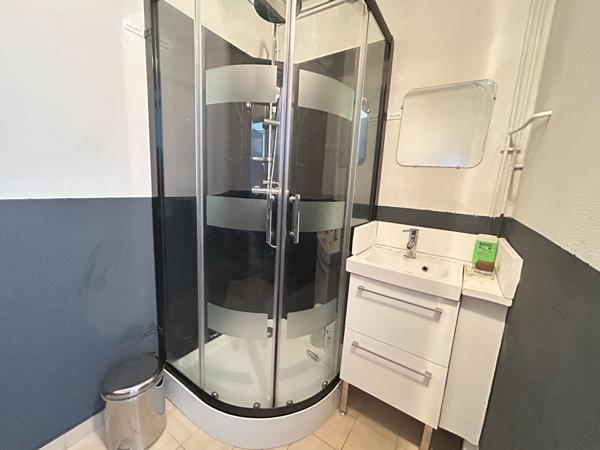 Local commercial - Peyriac De Mer -183 m2