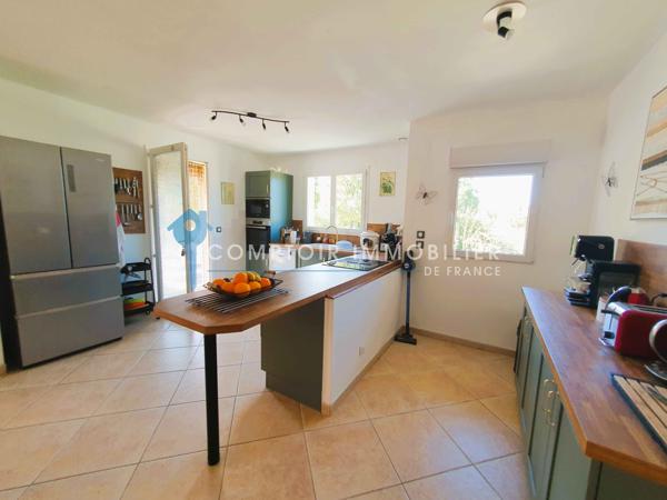 Villa 4 pièce(s) 3 chambre(s) 110 m²