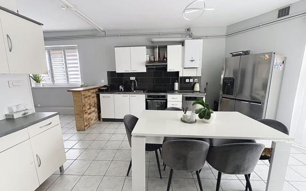 Appartement à vendre    4 pièces • 98 m2 Bourg-lès-Valence
