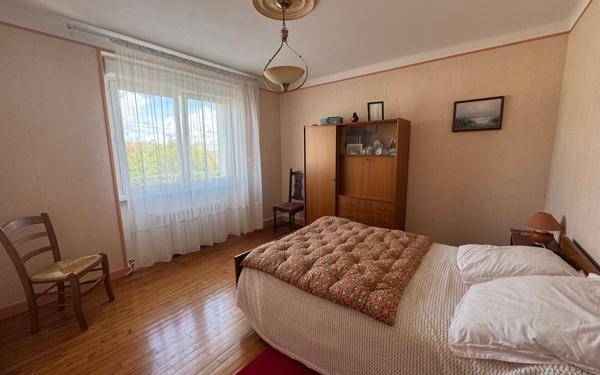 Maison à vendre    6 pièces •  Saint-Renan