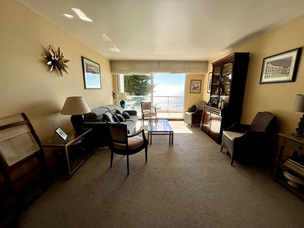 T4  Face MER - La Baule / proche de GAULLE