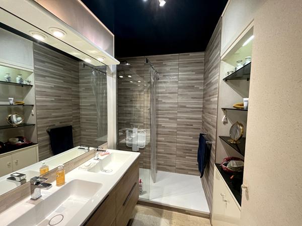 T4  Face MER - La Baule / proche de GAULLE