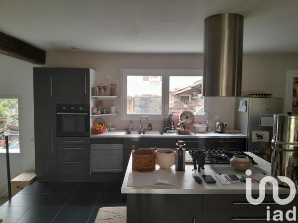 Maison à vendre 4 pièces 152 m² Saint-Vincent-la-Commanderie