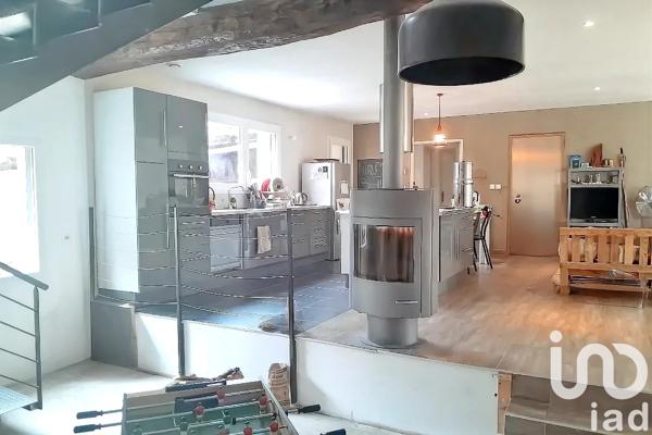 Maison à vendre 4 pièces 152 m² Saint-Vincent-la-Commanderie