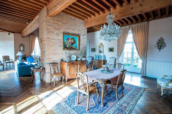 Vente Maison de luxe Muret 11 Pièces 420 m²