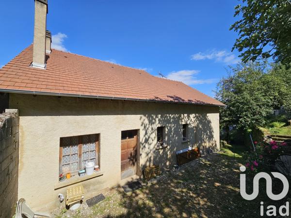 Maison de village 5 pièces de 137 m² à Beaulieu-sur-Dordogne (19120)