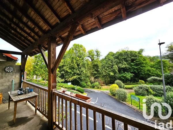 Maison de village 5 pièces de 137 m² à Beaulieu-sur-Dordogne (19120)