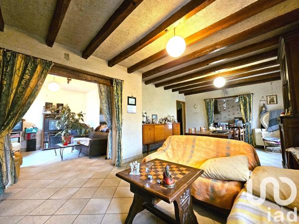 Maison de village 5 pièces de 137 m² à Beaulieu-sur-Dordogne (19120)