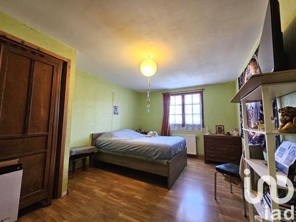 Maison de village 5 pièces de 137 m² à Beaulieu-sur-Dordogne (19120)