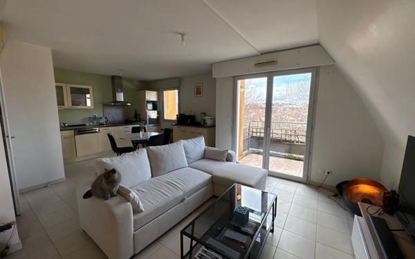 Appartement à vendre    4 pièces • 81,75 m2 Toulouse