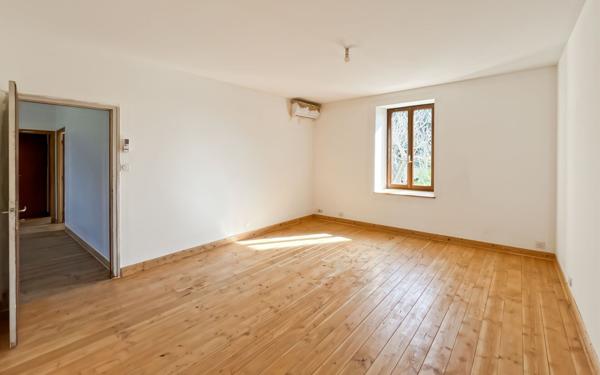 Maison à vendre    5 pièces •  Béziers