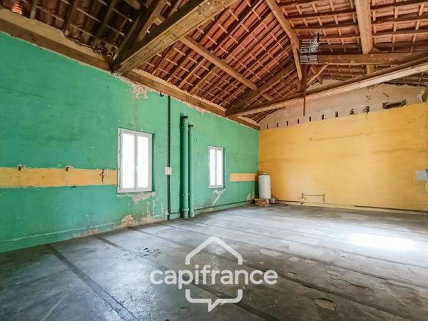 Maison / Moulin à vendre 7 pièces 330 m² CASTELSARRASIN (82)