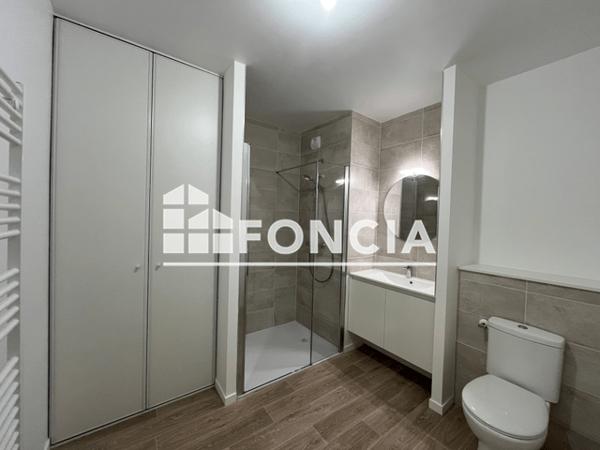Location Appartement 3 pièces 62.19 m² - Laval 53000