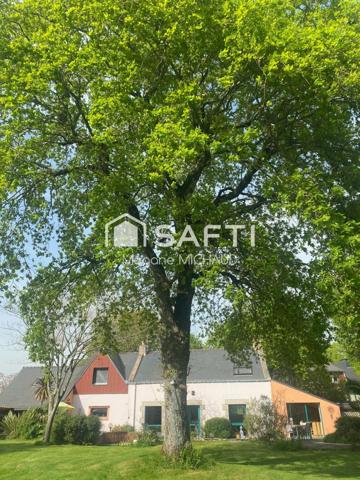 Belle maison type longère et son jardin paysagé