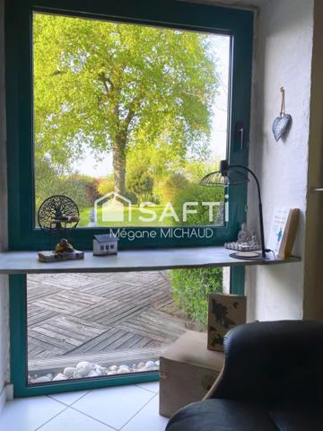 Belle maison type longère et son jardin paysagé
