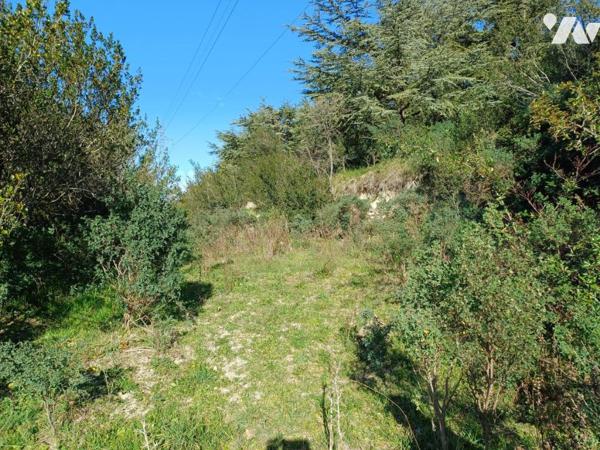 Magnifique terrain à bâtir à Uzès