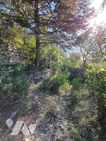Magnifique terrain à bâtir à Uzès