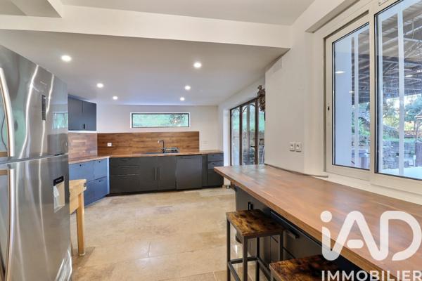 Maison à vendre 7 pièces 148 m² Ceyreste