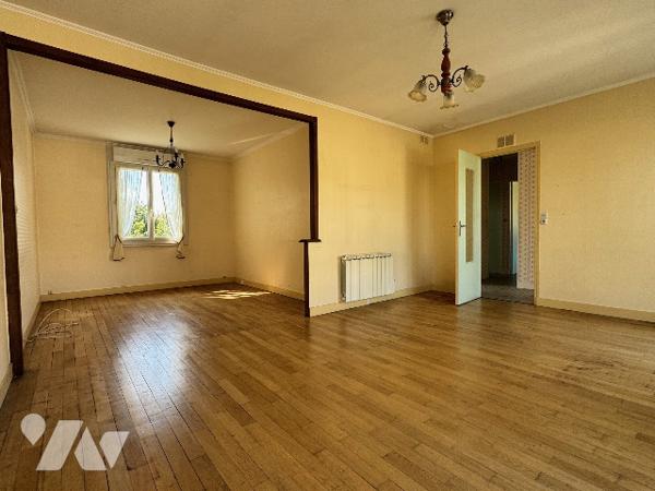 Pavillon proche de toutes les commodités