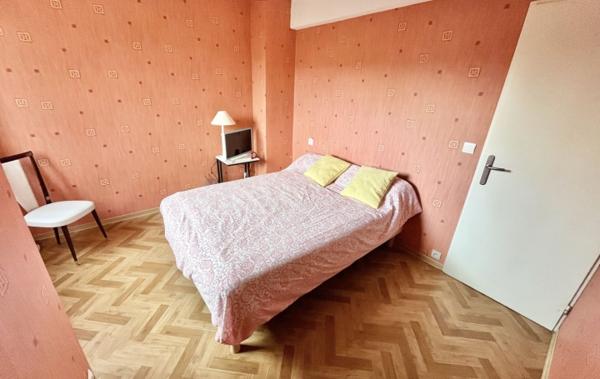 Vente Appartement P4 rénové avec balcon et parking Mende   