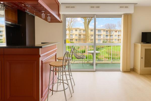 Sèvres Rive Gauche - Studio €180 000 ** - Référence 579-S