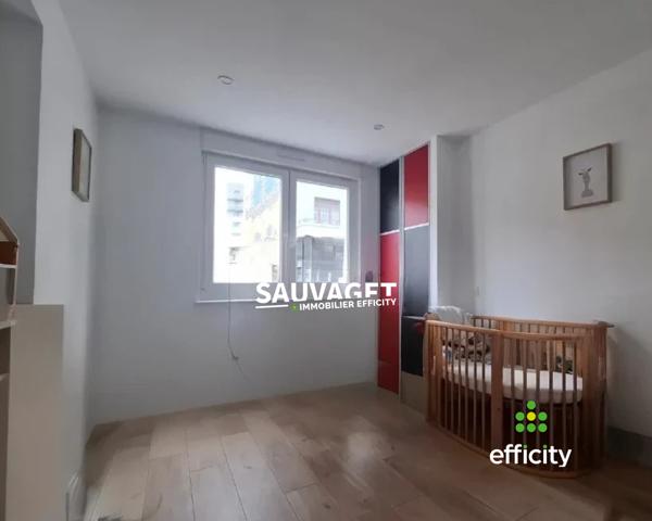 Appartement 4 pièces - 97 m²