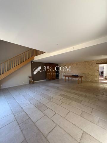 Maison 10 pièce(s) 6 chambre(s) 258 m²