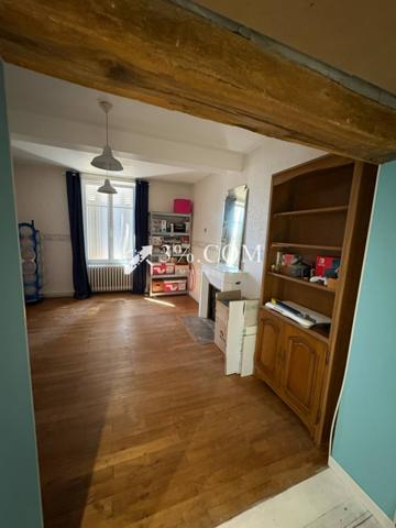 Maison 10 pièce(s) 6 chambre(s) 258 m²