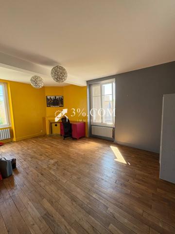 Maison 10 pièce(s) 6 chambre(s) 258 m²