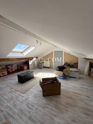 Maison 10 pièce(s) 6 chambre(s) 258 m²