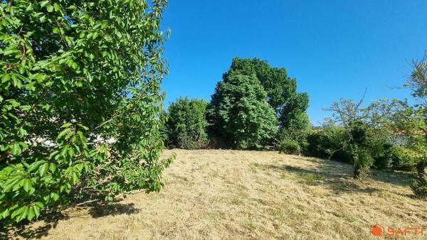 Maison à rénover - fort potentiel 155 m² avec jardin et chai 17m2– proche centre et mer