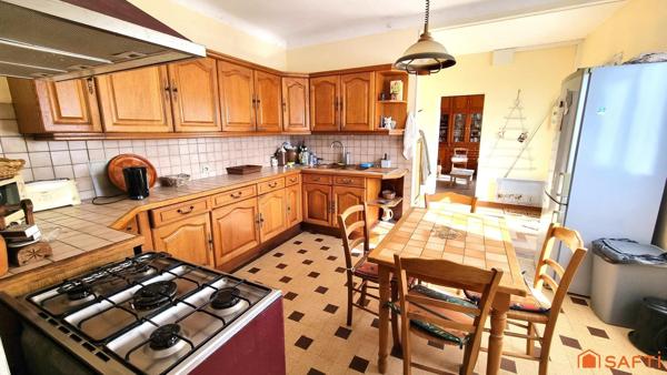 Maison à rénover - fort potentiel 155 m² avec jardin et chai 17m2– proche centre et mer