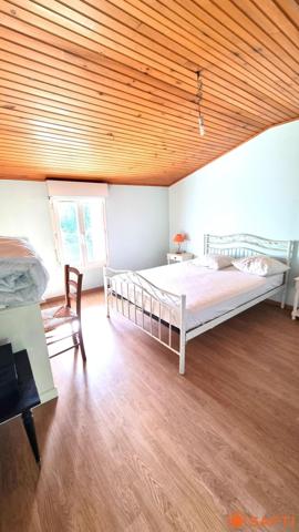 Maison à rénover - fort potentiel 155 m² avec jardin et chai 17m2– proche centre et mer