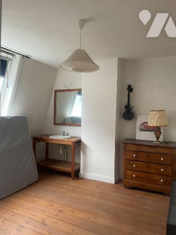 A VENDRE A LILLE dans le Nord (59) ? Secteur Boulevard de la Liberté : MAISON SEMI-BOURGEOISE S...