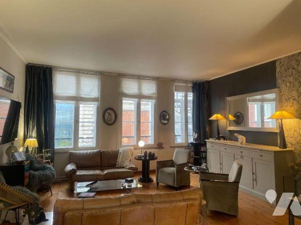 A VENDRE A LILLE dans le Nord (59) ? Secteur Boulevard de la Liberté : MAISON SEMI-BOURGEOISE S...