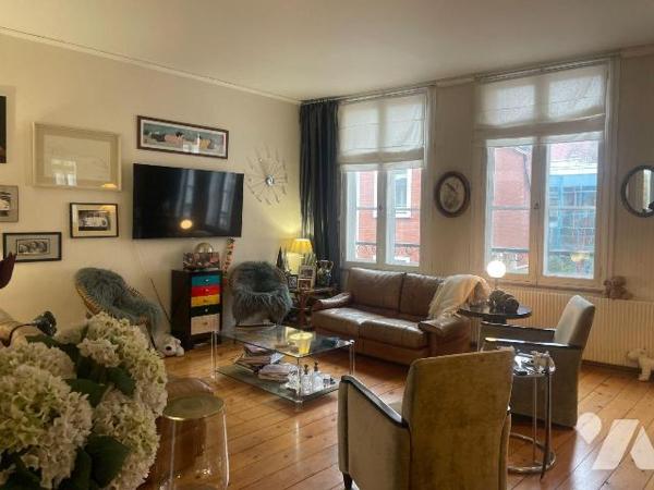 A VENDRE A LILLE dans le Nord (59) ? Secteur Boulevard de la Liberté : MAISON SEMI-BOURGEOISE S...