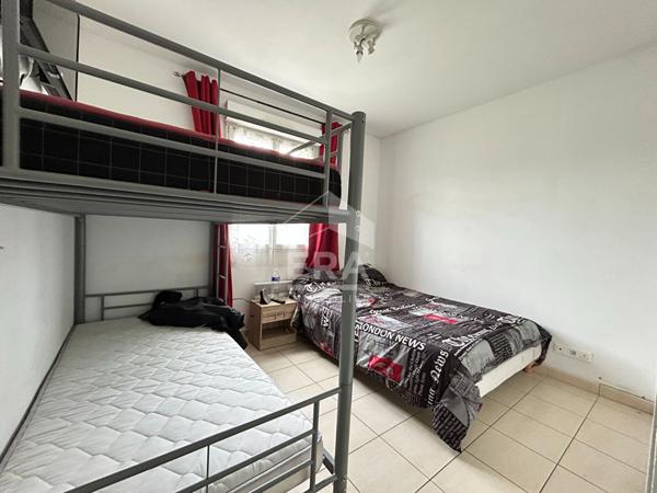 A vendre à Marsac sur L'ISLE Maison de type 4 avec jardin