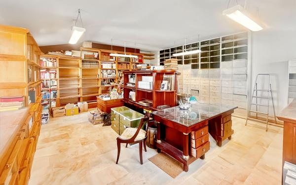 Appartement à vendre    4 pièces •  Uzès