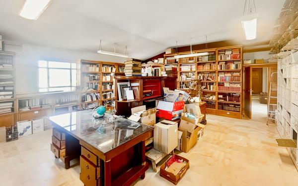 Appartement à vendre    4 pièces •  Uzès