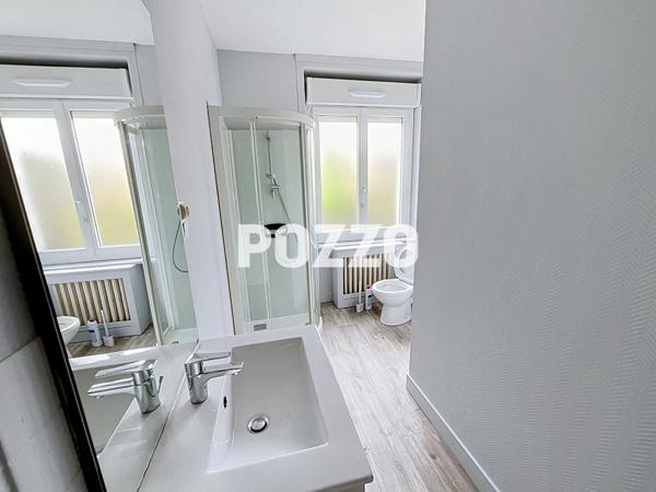 A VENDRE - IMMEUBLE en monopropriété 177m² - Centre-ville de Saint-Hilaire-du-Harcouët SAINT HILAIRE DU HARCOUET