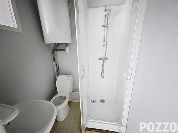 A VENDRE - IMMEUBLE en monopropriété 177m² - Centre-ville de Saint-Hilaire-du-Harcouët SAINT HILAIRE DU HARCOUET