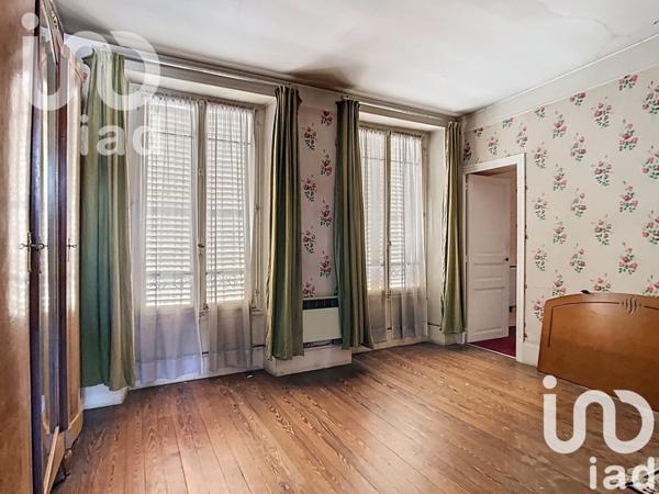 Maison 8 pièces de 195 m² à Tournan-en-Brie (77220)