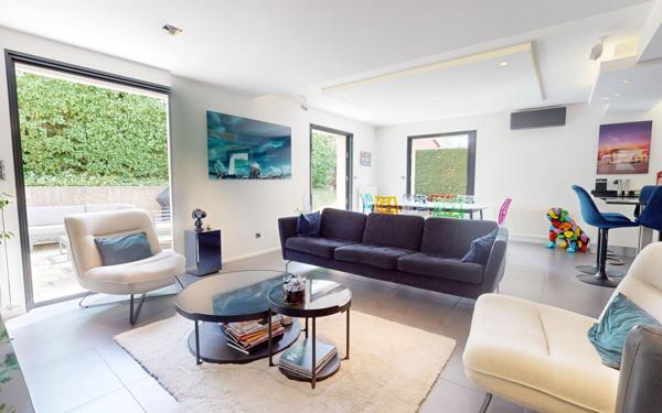 Maison à vendre    5 pièces • 120,65 m2 Lyon 5