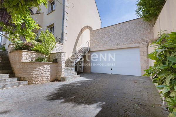 Nestenn Igny - Maison familiale 250 m² Palaiseau (Pileu) - 6 chambres - Séjour 57 m² sud - DPE B - Pompe à chaleur - Sous-sol total - Garage 4 voitures - Proche RER, Saclay et Vélizy