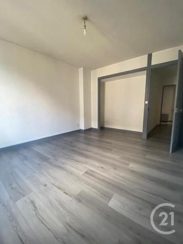 Immeuble à vendre  162,02 m2 MORESTEL - 38