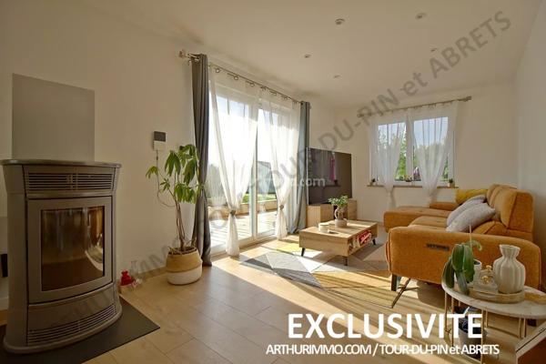 Vente                                                      Maison
                        
                     6 pièces                      150 m2                     à La Tour-du-Pin