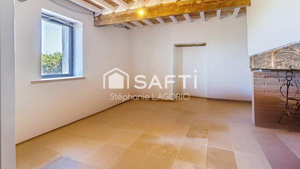 Ancienne métairie rénovée – Volumes, charme & nature à 10 min de Grenade