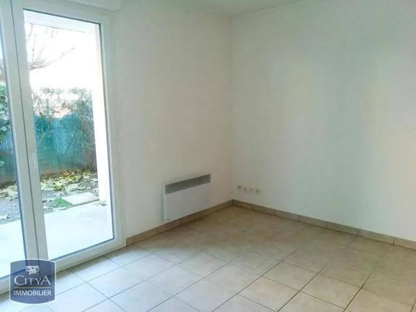 Appartement à louer 2 pièces 41.65m² Lescar (64230)